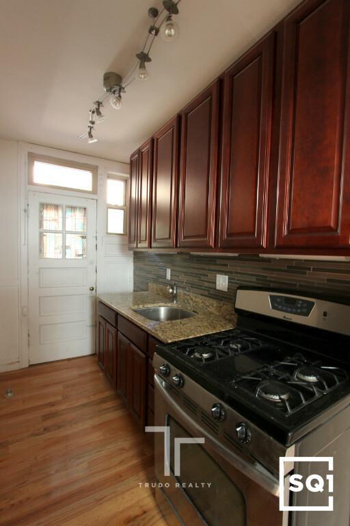 Foto del edificio - 1 bedroom in Chicago IL 60657