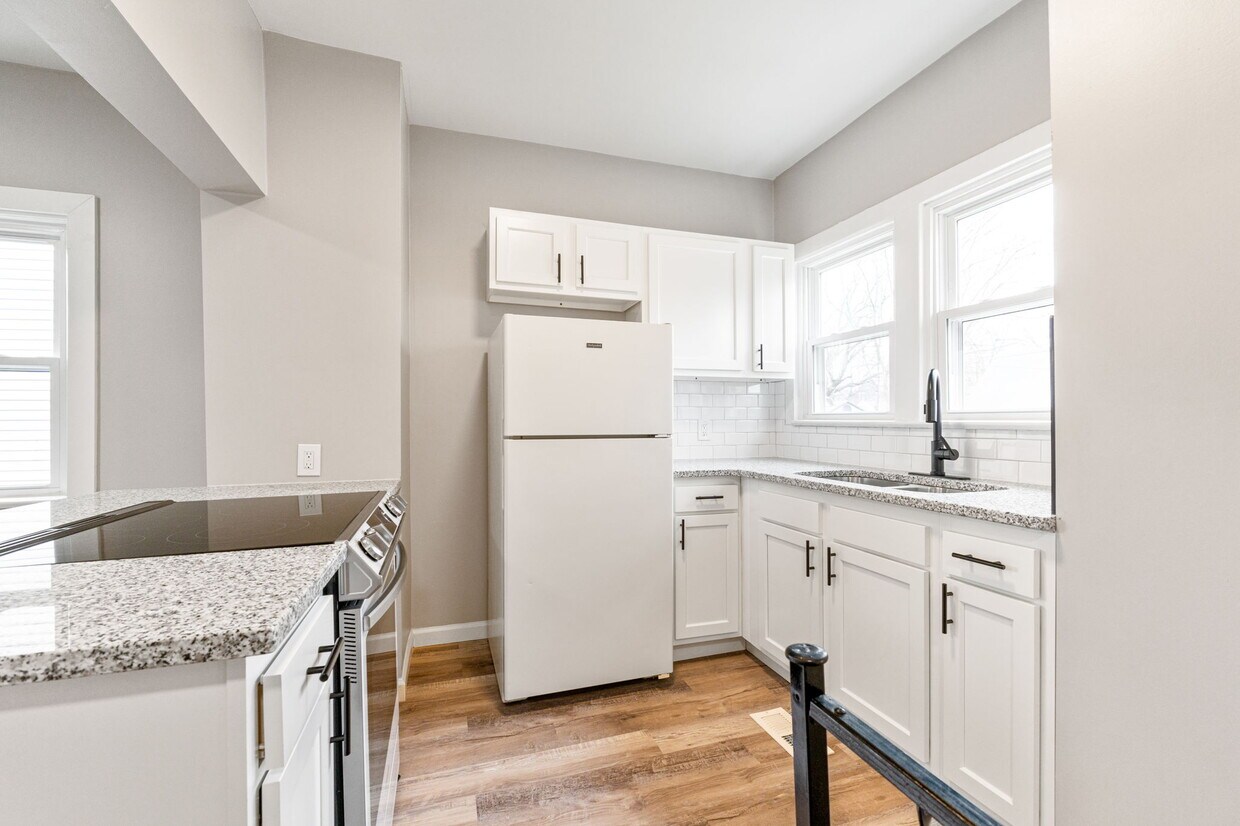 Foto principal - 1560 Walsh Ave
