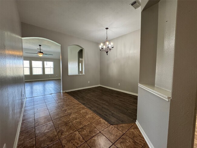 Foto del edificio - 5907 Yaupon Ridge Dr