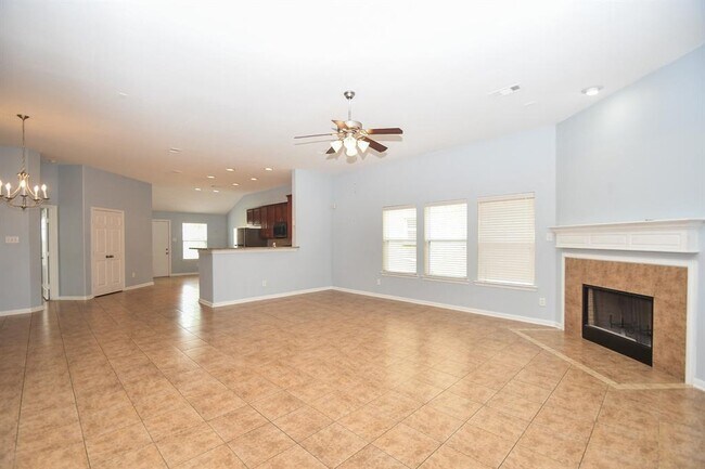 Building Photo - 18010 Surrey Lake Ln