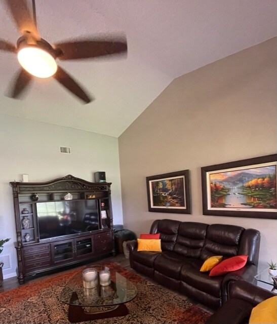Building Photo - 5861 Parkwalk Dr