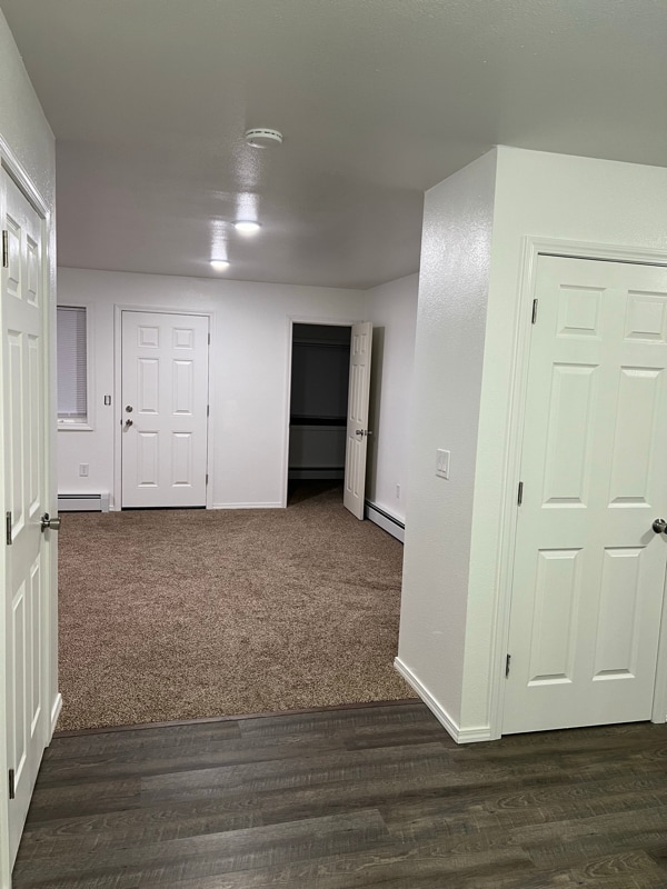 Building Photo - 5865 E Bogard Rd