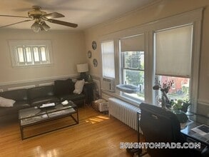 Building Photo - 70 Union St