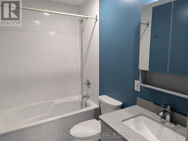 Photo du bâtiment - 1275 Markham Rd