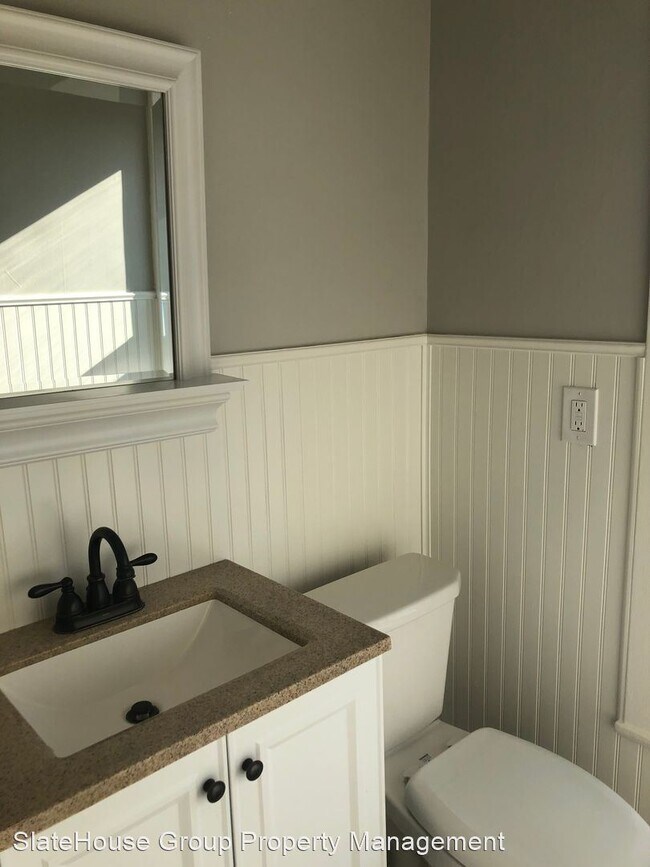 Foto del edificio - 3 br, 1 bath House - 956 Queen St