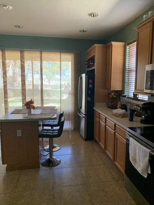 Foto del edificio - 2821 Eagle Claw Ct