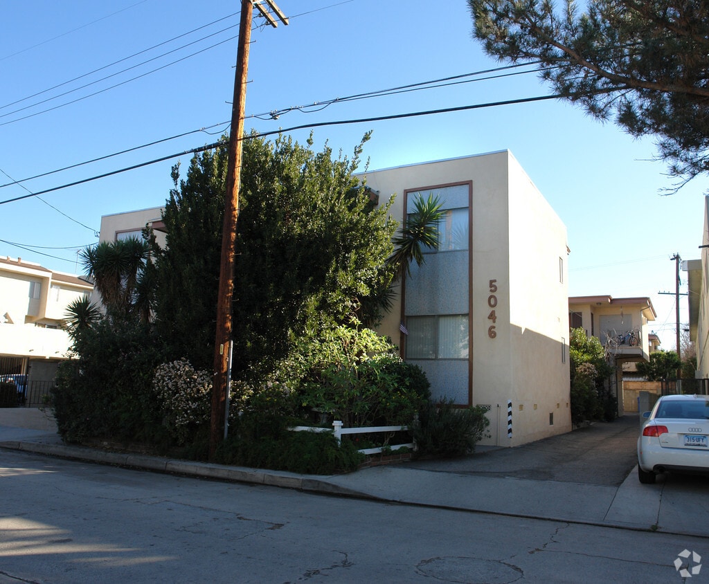 5046 Denny Ave, North Hollywood, CA 91601 Apartments in North