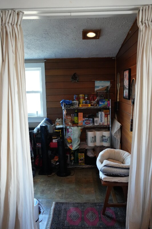 Building Photo - 129 Durnell Ave