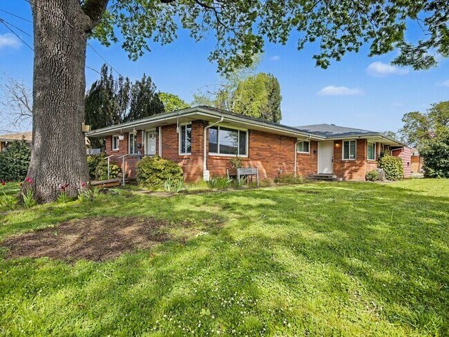 Foto del edificio - Duplex: 2 Bedrooms - Salem SE