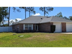 Building Photo - 11 Zoeller Ct