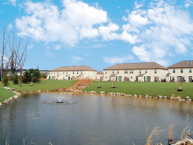 Building Photo - Pheasant Run