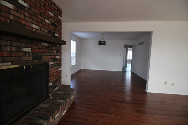 living room and dining room - 4510 Jamieson Ave