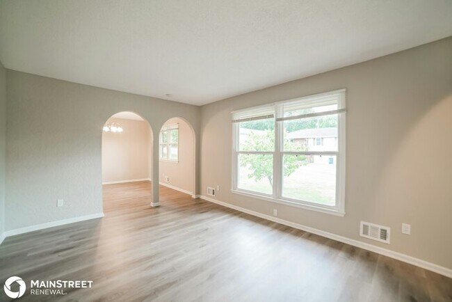 Foto del edificio - 16604 E 29TH TER S, INDEPENDENCE, MO 64055