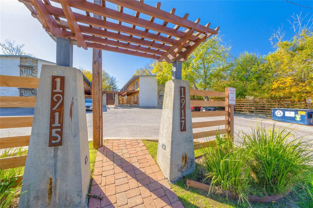 1917 Barge St Unit 204, Austin, TX 78745 Condo for Rent in Austin, TX