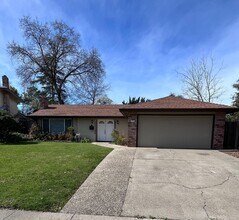 Building Photo - 4745 Rustic Rd