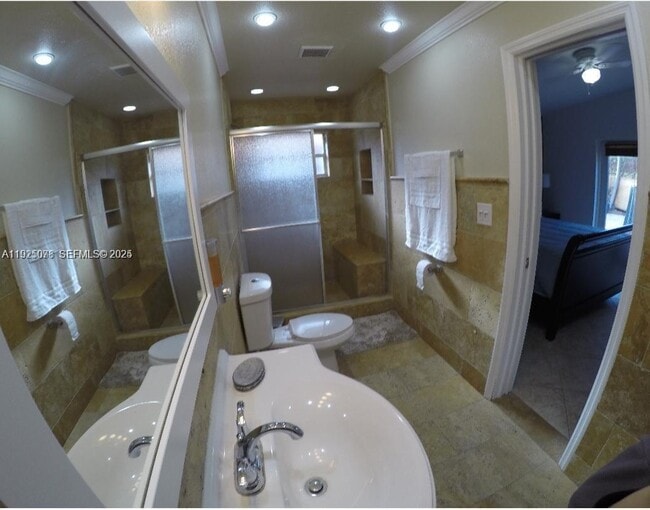 Foto del edificio - 13817 SW 154th St