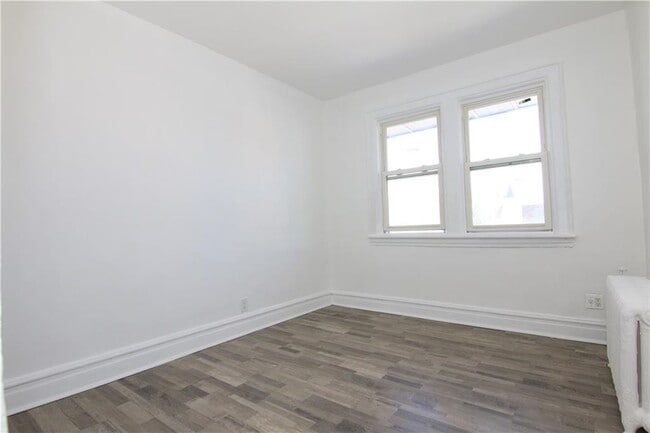Building Photo - 6216 19th Ave
