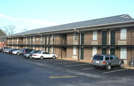 Neill House Apartments - Neill House & Dexter Arms
