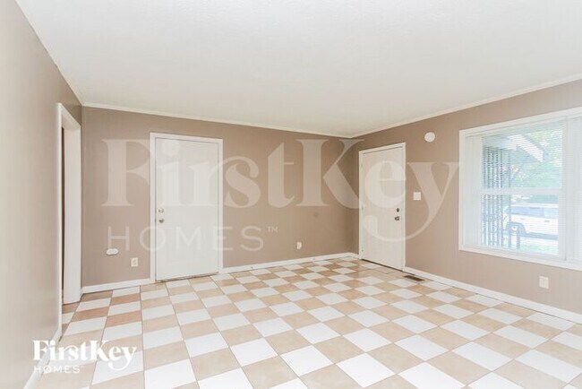 Foto del edificio - 8222 E 37th Pl