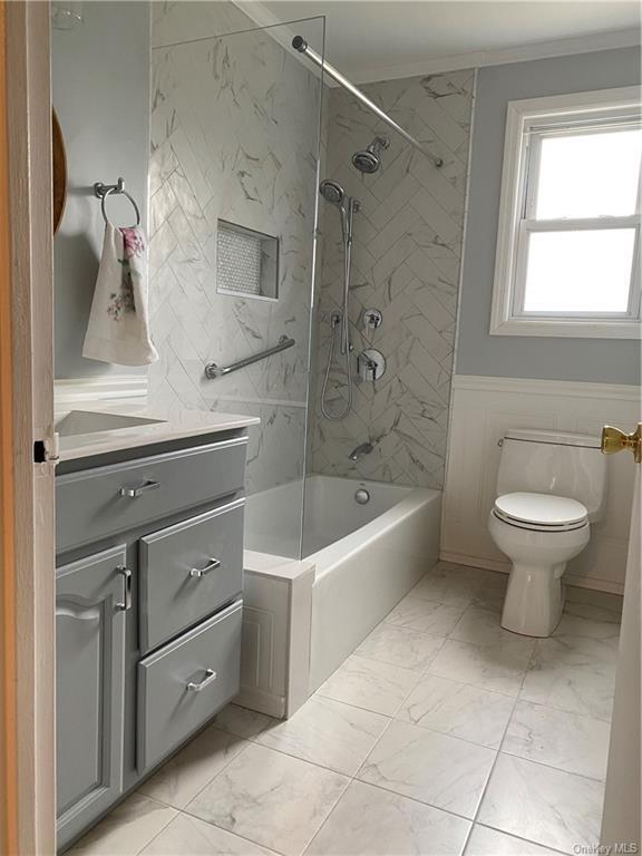 Foto del edificio - 905 Palmer Ave