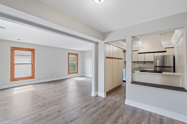 Building Photo - 1808 Fayette Walk
