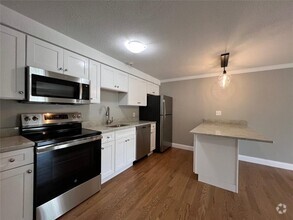 Building Photo - 1371 Mendon Rd