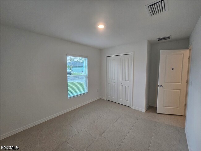 Building Photo - 17316 Cantu Ct