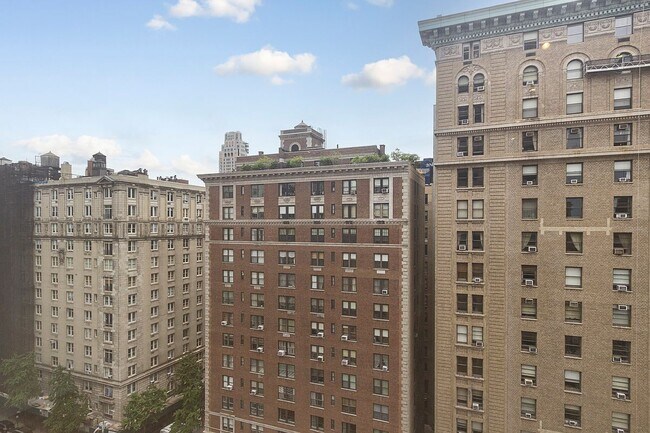 Foto del edificio - 900 Park Ave