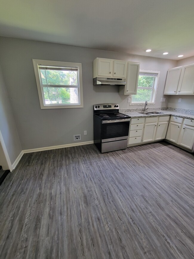 Kitchen - 36851 Pine Needle Ln