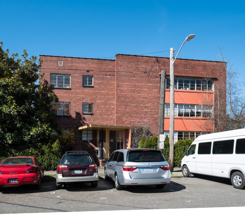 Foto del edificio - 303 Harvard Ave E