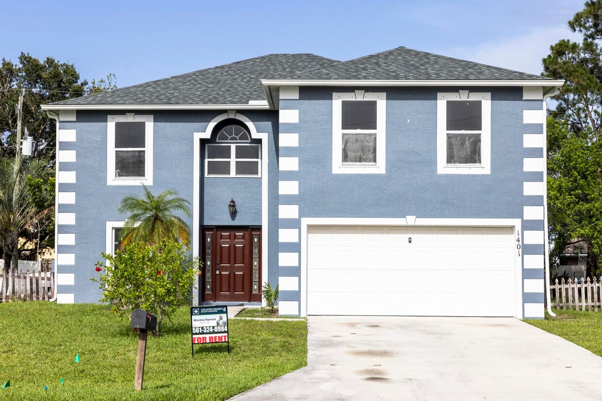 Foto principal - 1401 SW Heather St