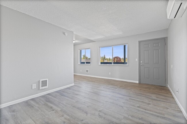 Building Photo - Carrington Square