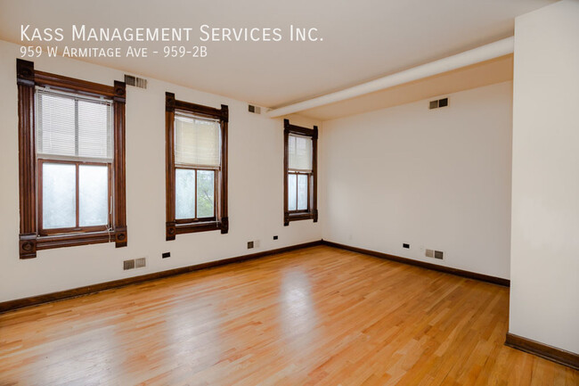 Foto del edificio - 959 W Armitage Ave