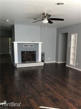 Building Photo - 3 br, 3 bath House - 14693 Martin Dr