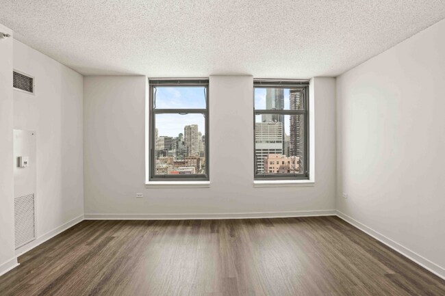 Foto del edificio - 585 W Kinzie St