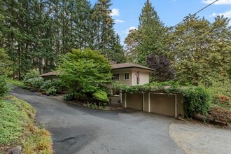 Building Photo - 23607 3rd Ave SE