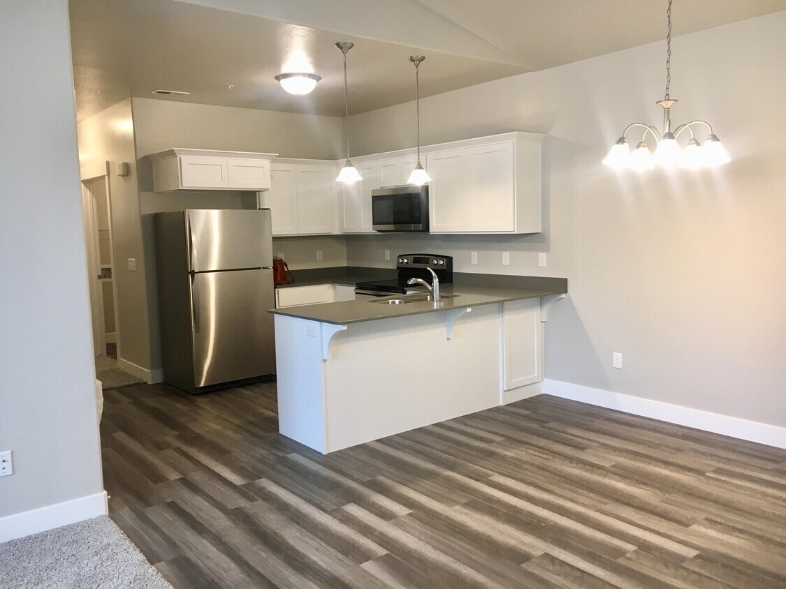 3696 W 1850 N Unit 304, Lehi, UT 84043 Condo for Rent in Lehi, UT