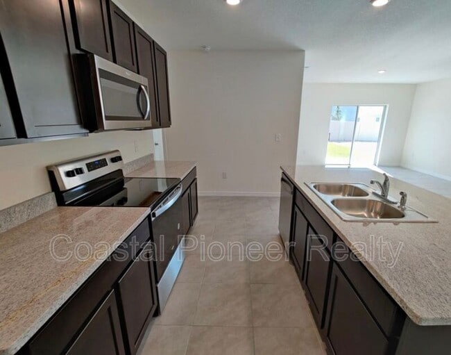 Foto del edificio - 34260 Jasper Stone Dr