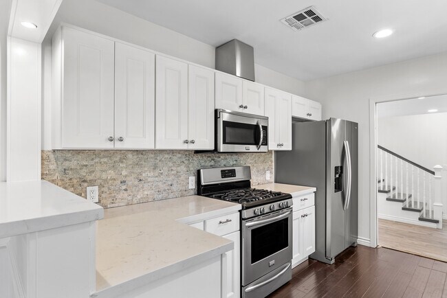 Foto del edificio - 4242 Van Nuys Blvd