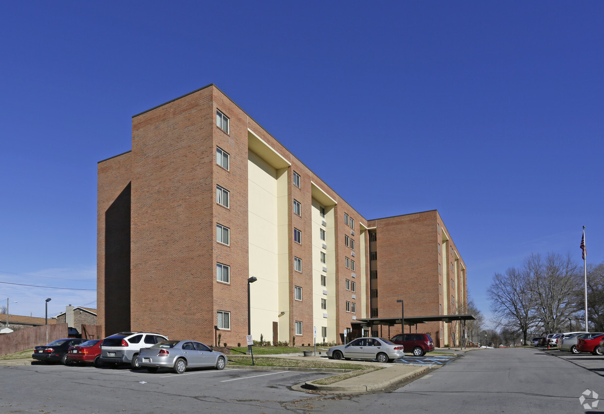 Primary Photo - Kiwanis Towers