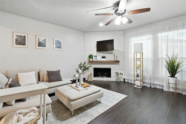 Foto del edificio - 2277 S Kirkwood Rd