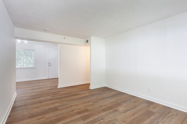Foto del edificio - 641 Powder Springs St