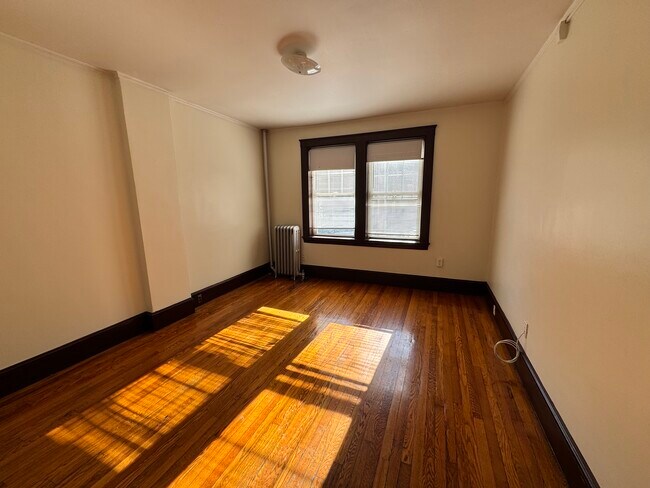 Foto del edificio - 154 Summer St