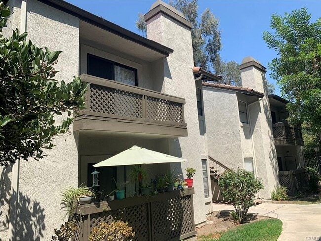 Building Photo - 22869 Hilton Head Dr