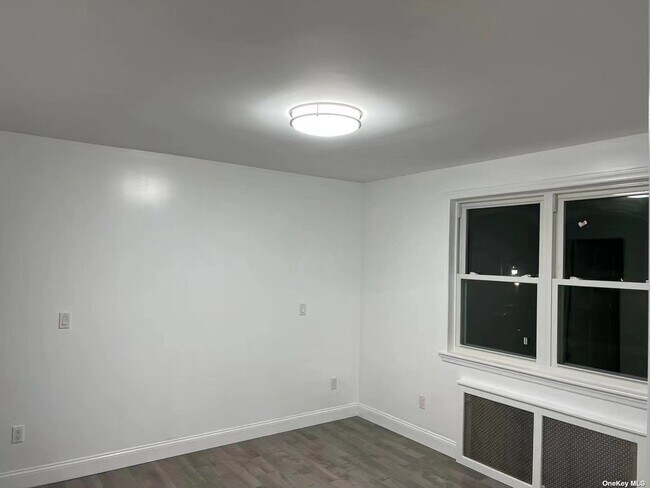 Building Photo - 39 Campbell Ave
