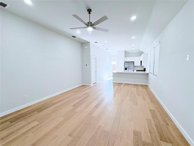 Building Photo - 401 Green Gables Dr