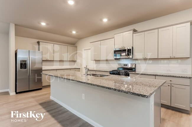 Foto del edificio - 4527 Meadowland Pl