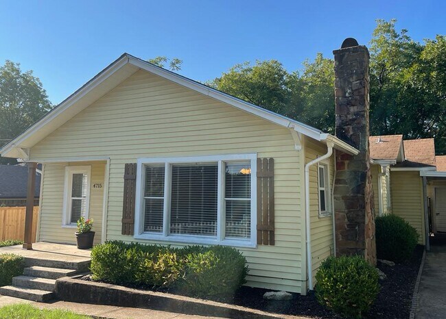 Foto del edificio - 4715 White Oak Ln