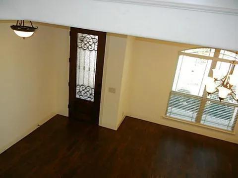 Building Photo - 2320 Lynbridge Cir