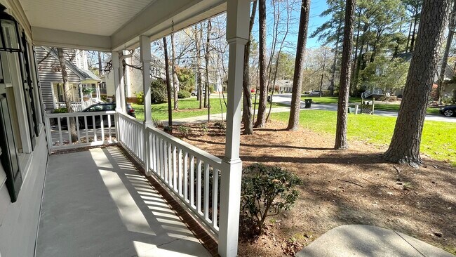 Building Photo - 117 Boxford Rd